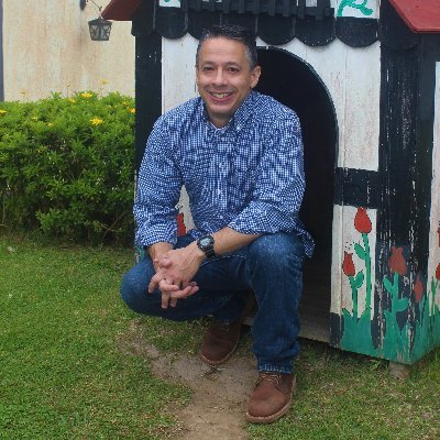 Profile Picture of Victor Hugo Albarracin (@Victor4wd) on Twitter