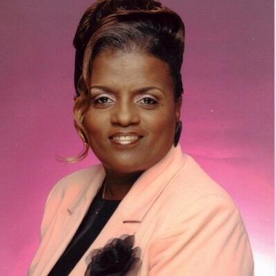 Profile Picture of Deborah Randall (@linedance_queen) on Twitter