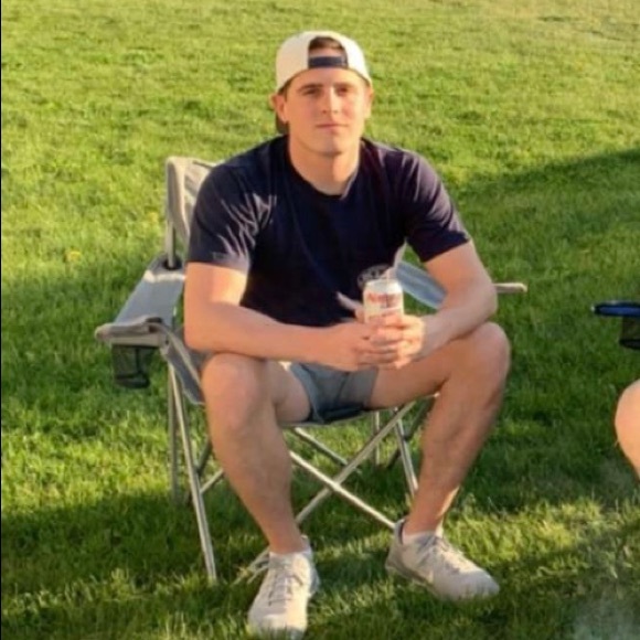 Profile Picture of Benjamin Reilly (@benjaminreilly) on Poshmark