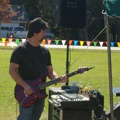 Profile Picture of Clinton Reese (@ClintonReese) on Twitter