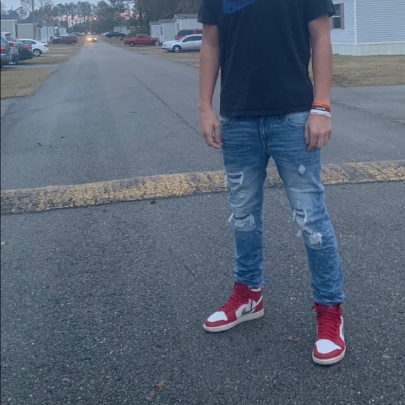 Profile Picture of Joseph Allison (@joeyallison) on Poshmark