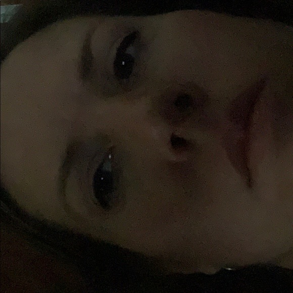 Profile Picture of Jackie Nadeau (@jackielmnop) on Poshmark