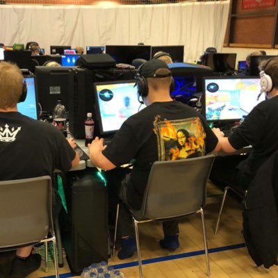 Profile Picture of August Pedersen (@Mams3CS) on Twitter