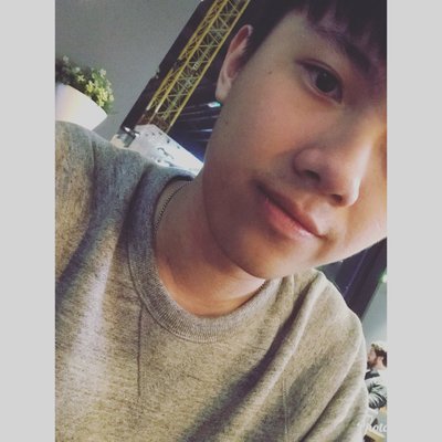 Profile Picture of Dennis Liew (@_DennisLiew) on Twitter