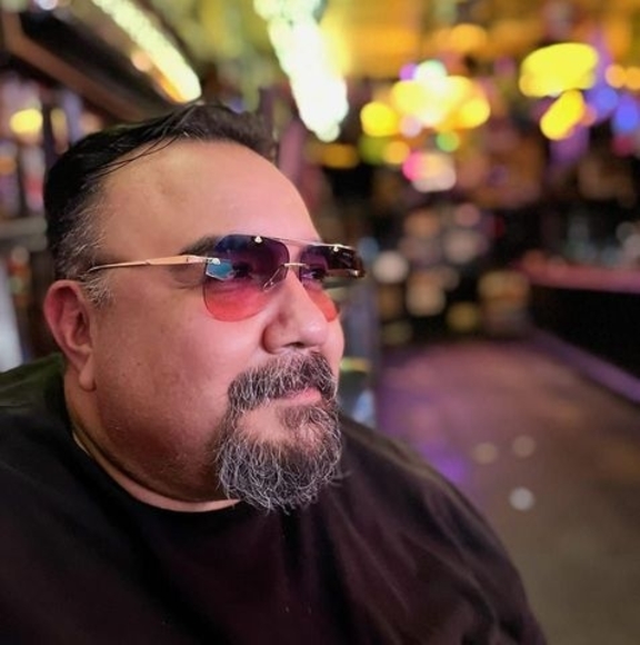 Profile Picture of Steve Torres (@smtorres22) on Poshmark