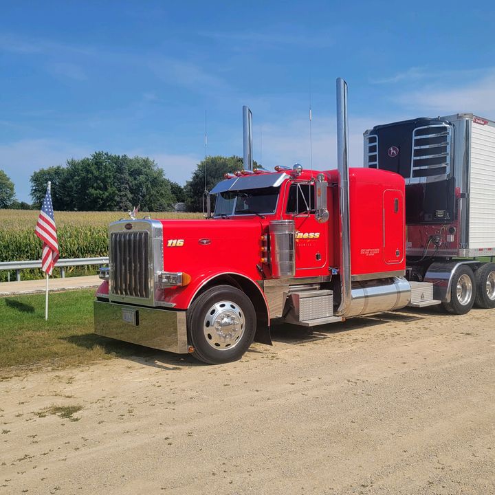 Profile Picture of scottkness (@s_kness) on Tiktok