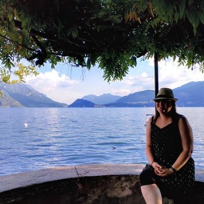 Profile Picture of Valerie Parker (@ValVsTheWorld) on Twitter