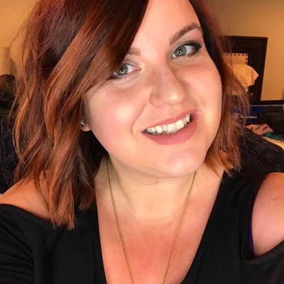 Profile Picture of Jessica Blodgett (@CosmeticCEO) on Twitter