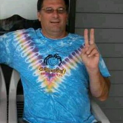 Profile Picture of Brian Segraves (@seballzzzz69) on Twitter