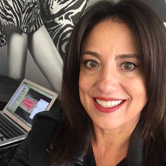 Profile Picture of Paula Rebelo lean (@paulalean) on Poshmark