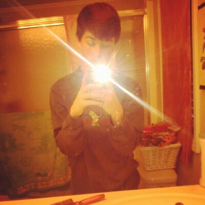 Profile Picture of Dillon Hughes (@dillonhughes79) on Twitter