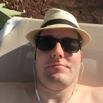 Profile Picture of Stuart Whitehead (@sootywhitehead) on Twitter