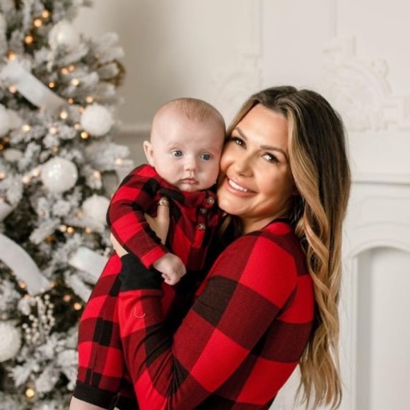 Profile Picture of Tera Martin (@teramartin109) on Poshmark