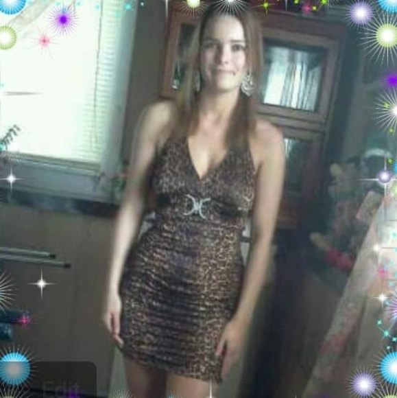 Profile Picture of Kristy Daluz (@kristydaluz) on Poshmark