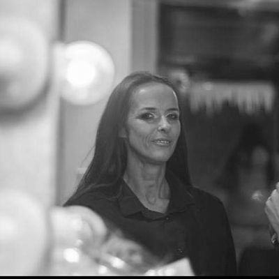 Profile Picture of Joanne Braddock (@joanne_braddock) on Twitter