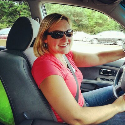Profile Picture of Sherri Wheeler (@Bobbleberry528) on Twitter
