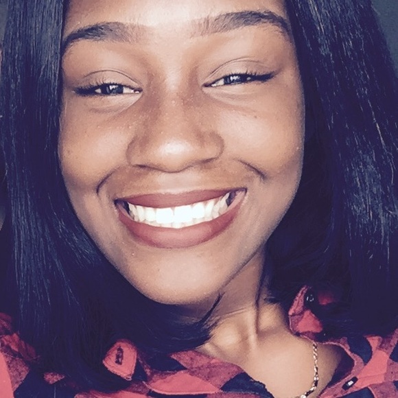 Profile Picture of Princess Mathurin (@queenprinn7) on Poshmark