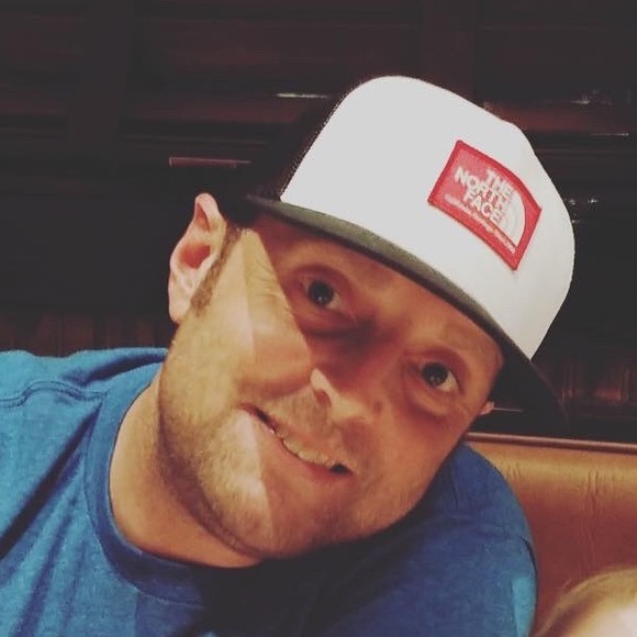 Profile Picture of Jason Graham (@jaybird2102) on Poshmark