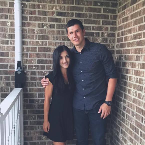 Profile Picture of Mirnesa Ramic (@mirnesaaaa) on Poshmark