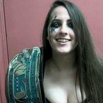 Profile Picture of Sarah  logan (@sarah_logan_sd) on Instagram