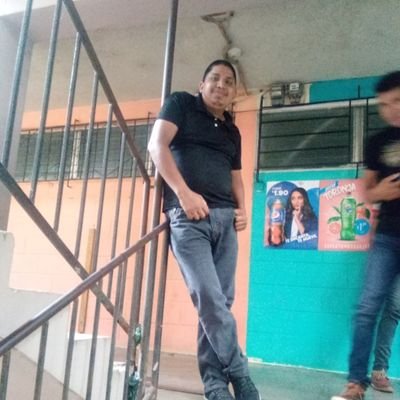 Profile Picture of @moises Marroquin (@moisesM39010823) on Twitter