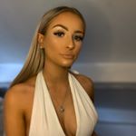 Profile Picture of Lily Thompstone (@lilythompstone) on Instagram