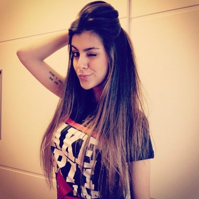 Profile Picture of Julia Voth (@juliavoths) on Twitter