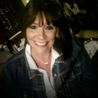 Profile Picture of Anne Reith (@AnneReith2) on Twitter