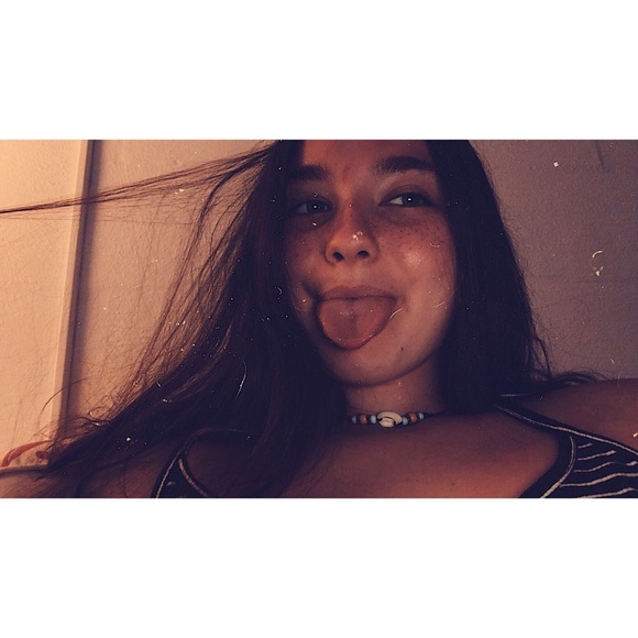 Profile Picture of Olivia Cluck (@liv10797) on Poshmark