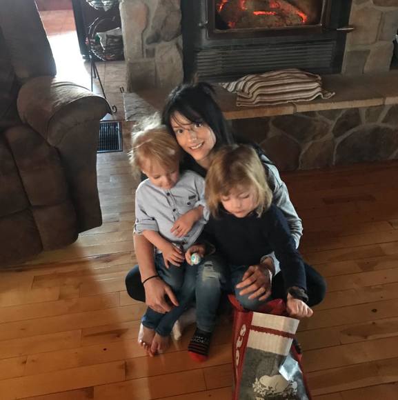 Profile Picture of Jenna Gogolin (@jennagogolin) on Poshmark