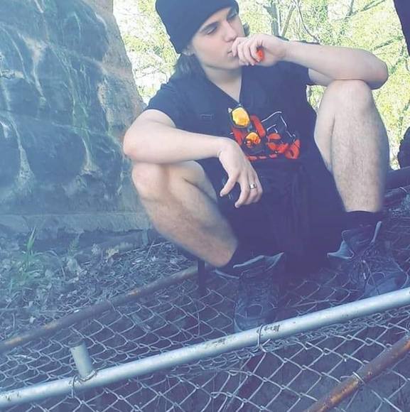 Profile Picture of Michael Lachance (@micklach61) on Poshmark