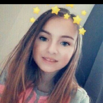 Profile Picture of Lara Lebrun (@lara_lebrun) on Twitter
