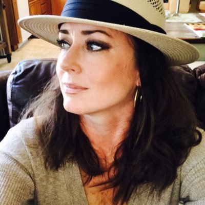 Profile Picture of Kellie Hahn (@KellieHahn) on Twitter