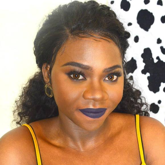 Profile Picture of Biee Bie (@bieebie) on Poshmark