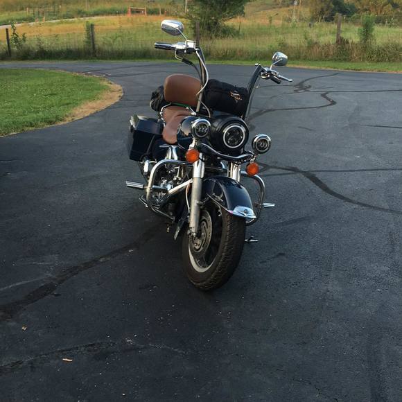 Profile Picture of Michael Stevens (@mstevens534) on Poshmark