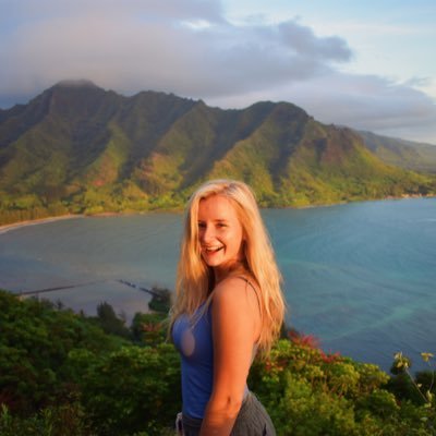 Profile Picture of Hanna (@hannaclayton15) on Twitter