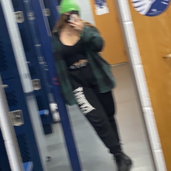 Profile Picture of Sophie Calger (@scalger8) on Poshmark