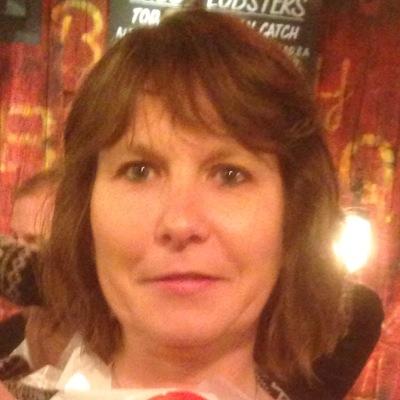 Profile Picture of Debbie Francis (@debbief1011) on Twitter