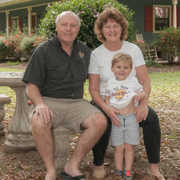 Lana Lorio - Poshmark Profile Picture of Lana Lorio (@lanalorio) on Poshmark