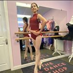 Profile Picture of Jackie (@leosandsportyoutfit) on Instagram