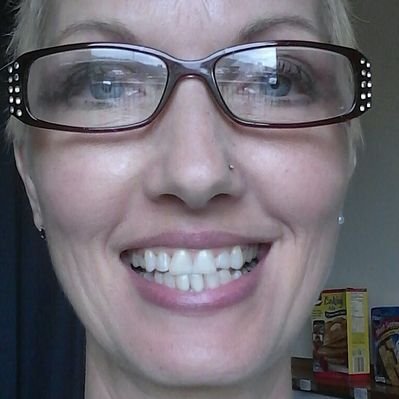 Profile Picture of TRACY LYNNE CALHOUN (@CalhounLynne) on Twitter