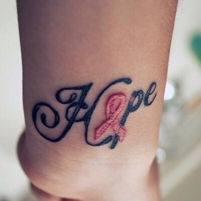 Profile Picture of Estella Tomlinson (@Stella_Tom) on Twitter