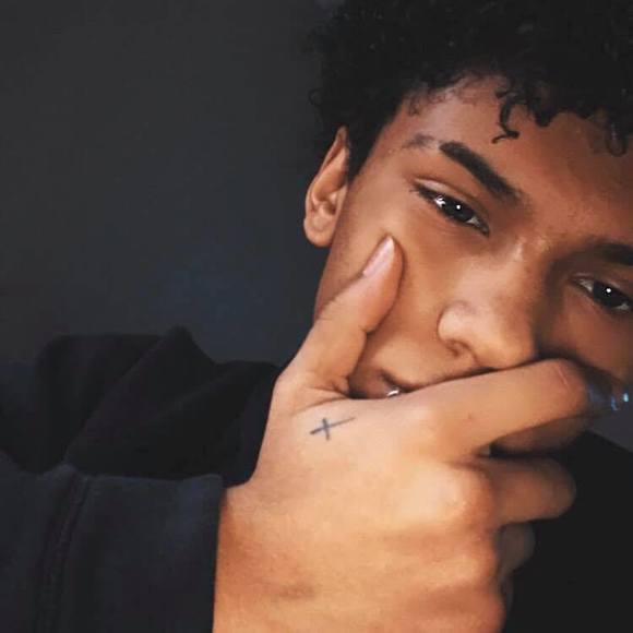 Profile Picture of Deon Silbaugh (@deonsilbaugh) on Poshmark