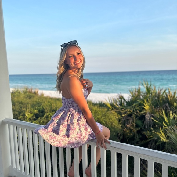 Profile Picture of Kynzlie Trachta (@kynzlietrachta) on Poshmark