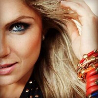 Profile Picture of Sophia Clarkson (@anjaosdn45f) on Twitter