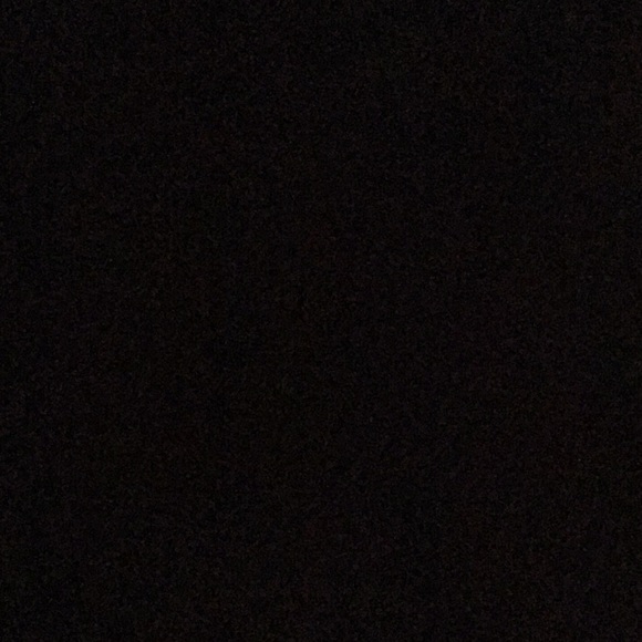 Profile Picture of Honey Suckle (@emoji_lover52) on Poshmark