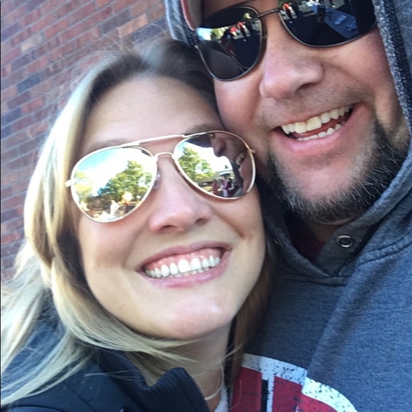 Profile Picture of Jamie Pforr (@jamiepforr4) on Poshmark