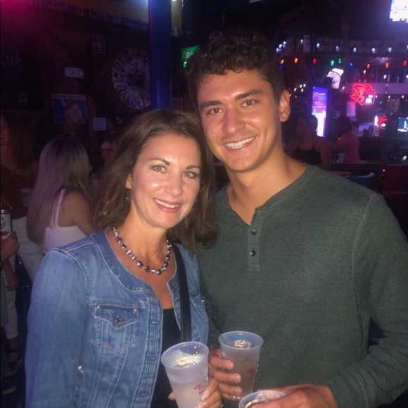 Profile Picture of Jacob Brocato (@jacobbrocato) on Poshmark