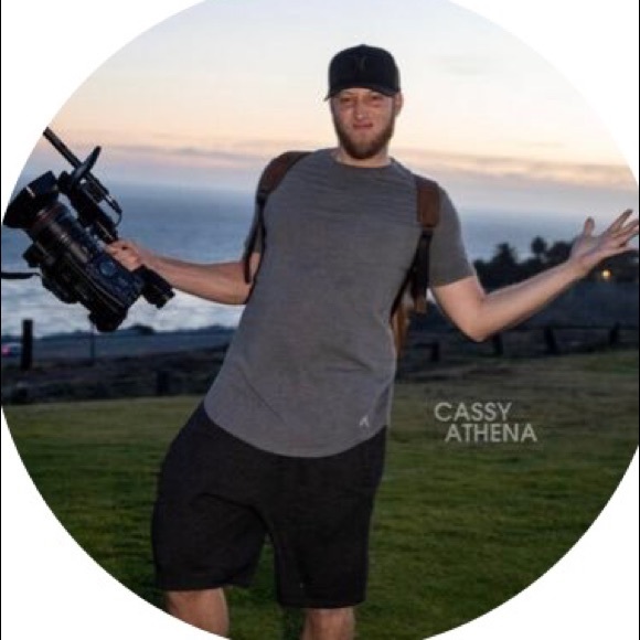 Profile Picture of Brad Hensley (@bradballislife) on Poshmark