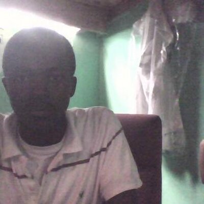 Profile Picture of Stvil James Ernstwil (@meontweeter) on Twitter